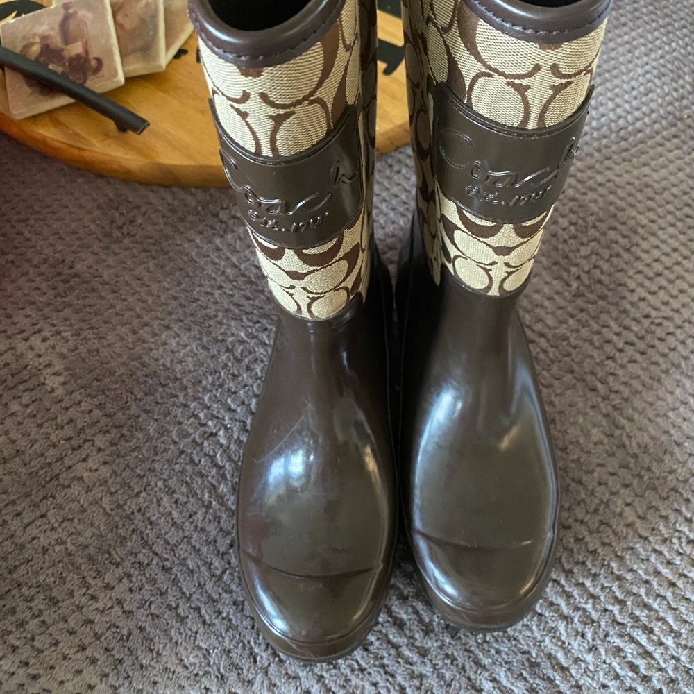 Coach tall boots size 8